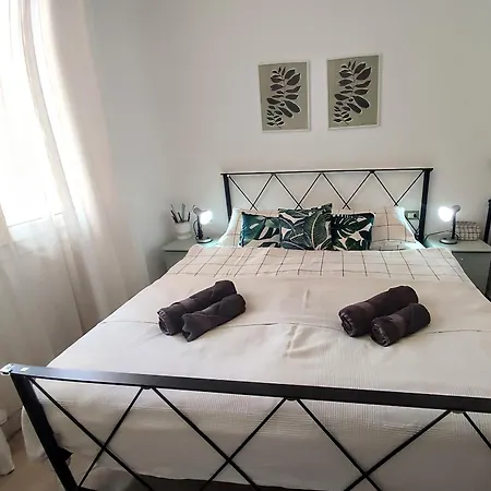 M&j - - La Muddizza - Free Wi-fi Apartment *