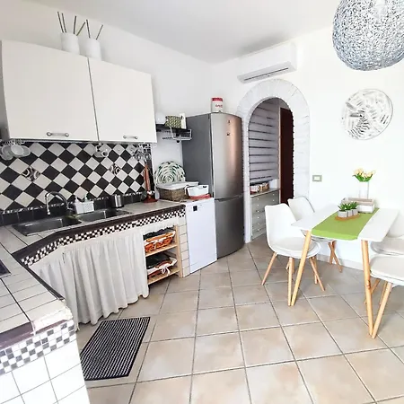 M&j - - La Muddizza - Free Wi-fi Apartment Valledoria (Sardinia)